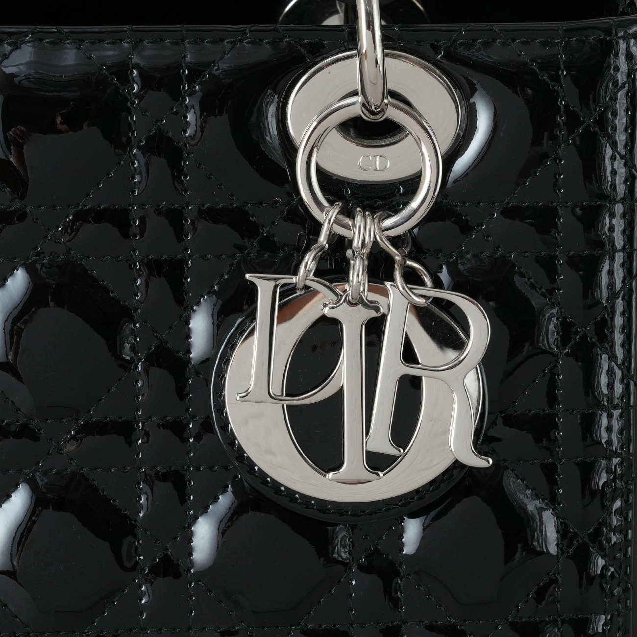 CHRISTIAN DIOR(USED)크리스찬디올 페이던트 레이디디올 까나쥬 미듐